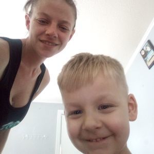 Meet your Posher, Crystal